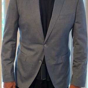 Hugo Boss sport jacket, wool and cotton. Excellent pre loved condition.